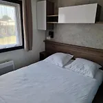 Mobilehome Familial مكان تخييم